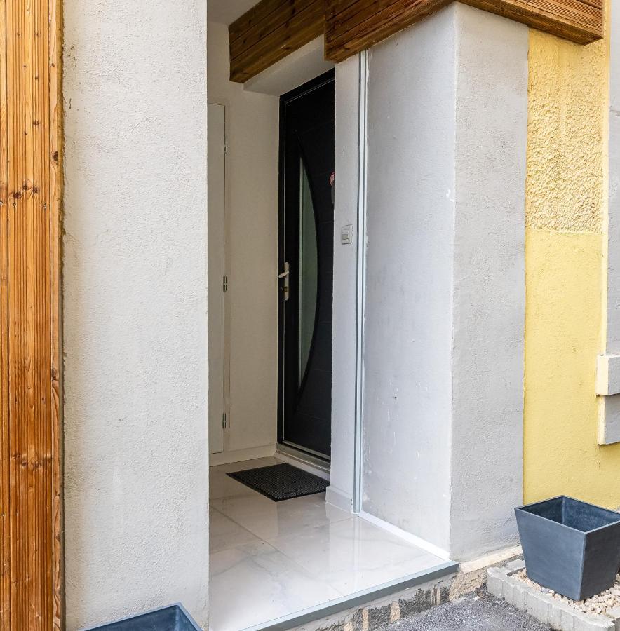 Appartement Les Huisselets 4 à Montbéliard Extérieur photo